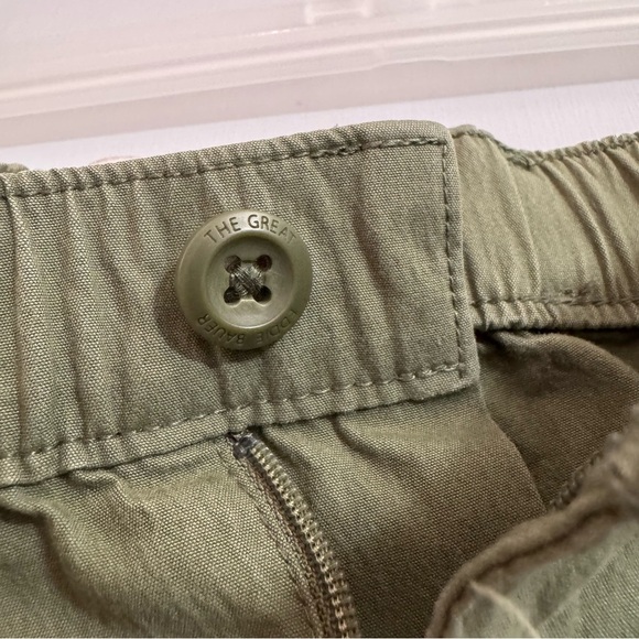 THE GREAT. Olive Green Bike Shorts with Red Checkered Belt Size 2 - Picture 5 of 8